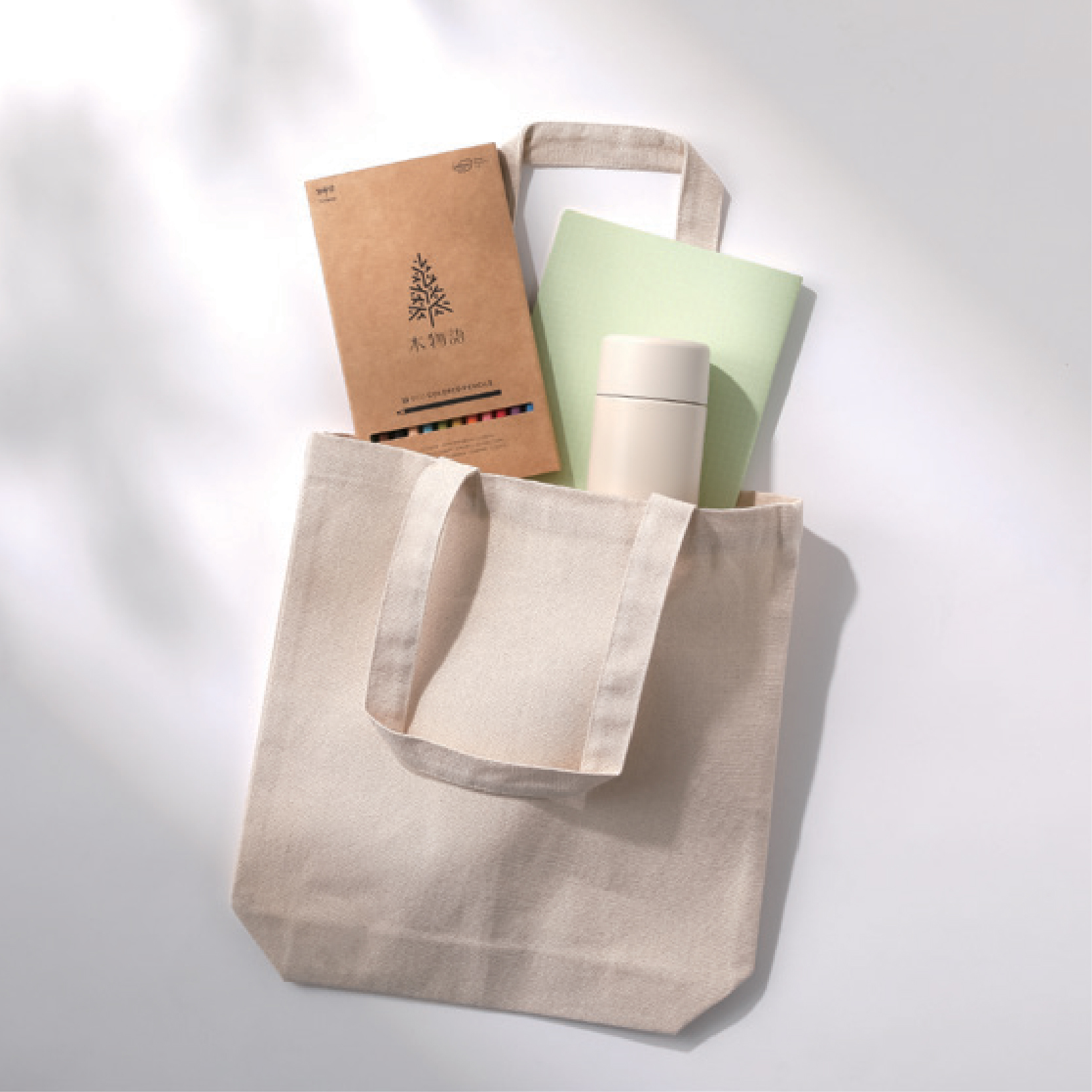 KiMonogatari-colored-pencils-new_feature_5